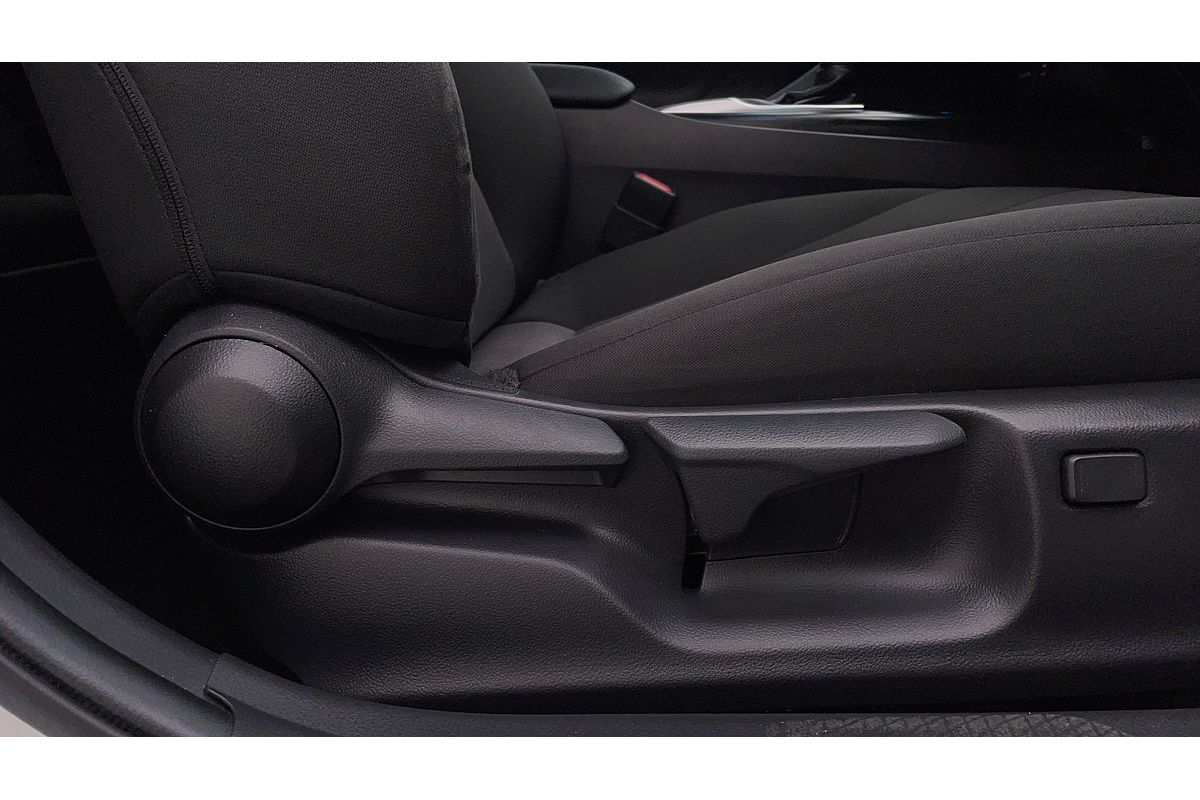 2020 Toyota Camry Ascent AXVH71R