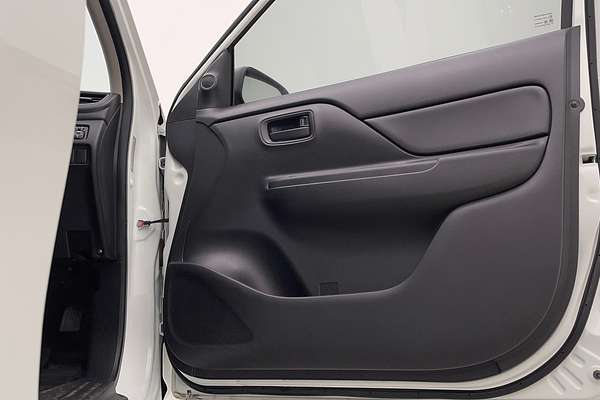 2021 Mitsubishi Triton GLX MR Rear Wheel Drive
