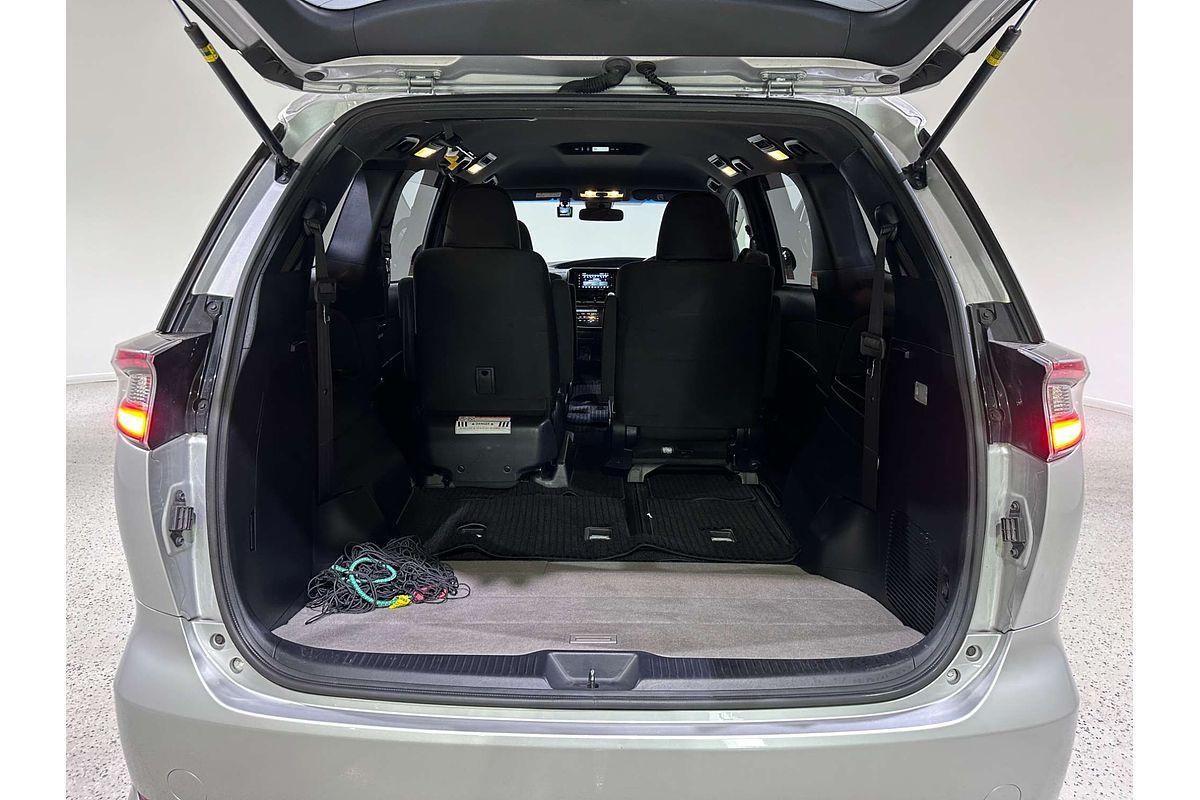2019 Toyota Estima Aeras Smart ACR50W