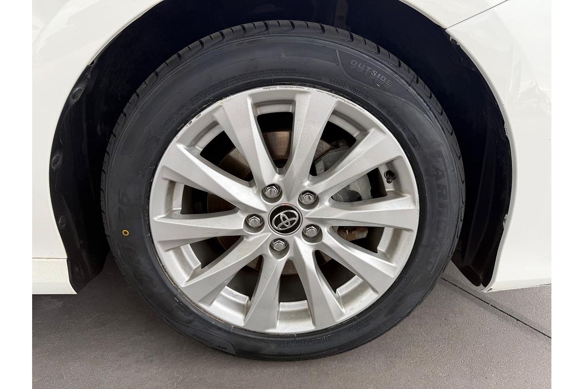 2018 Toyota Camry Ascent AXVH71R