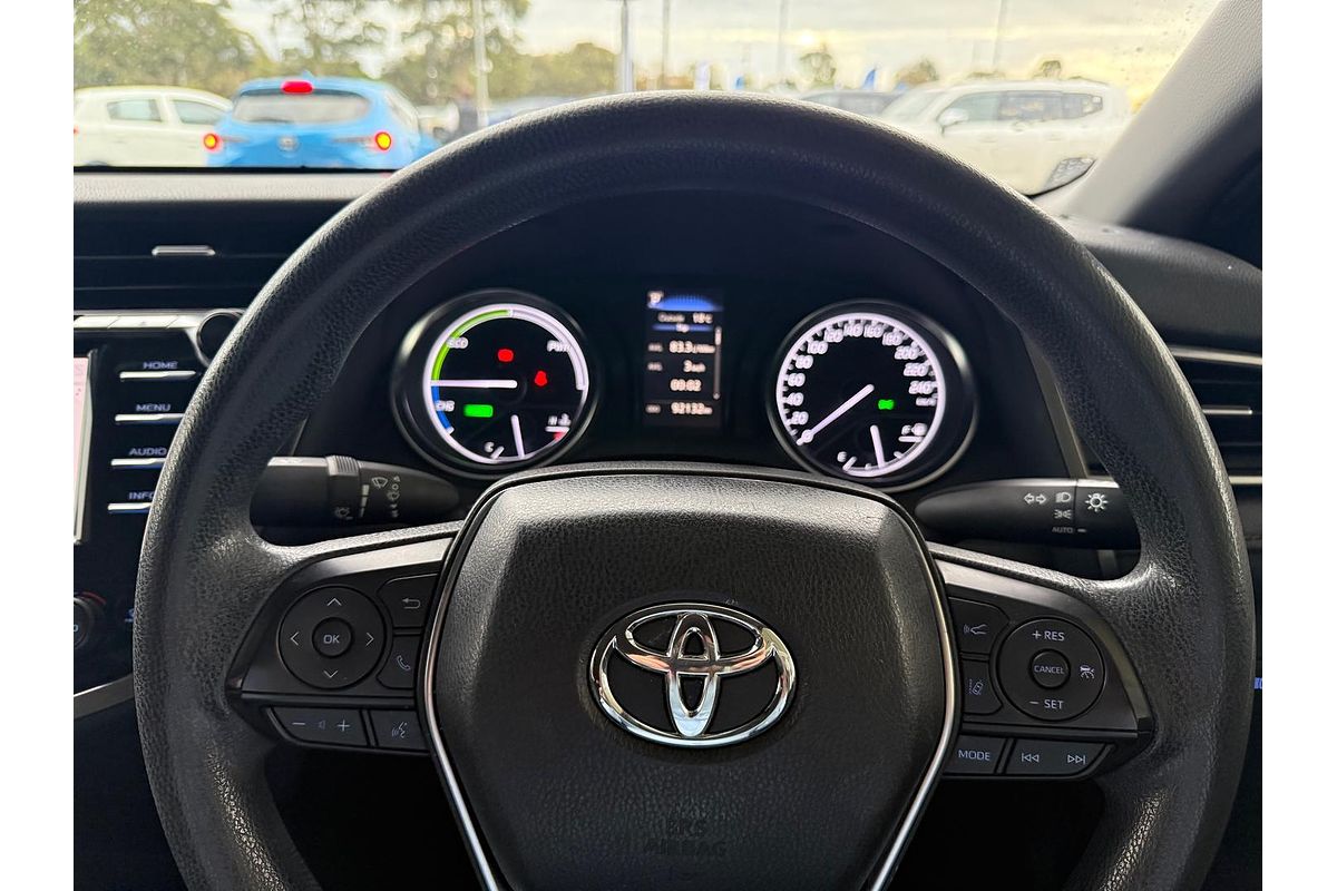 2018 Toyota Camry Ascent AXVH71R