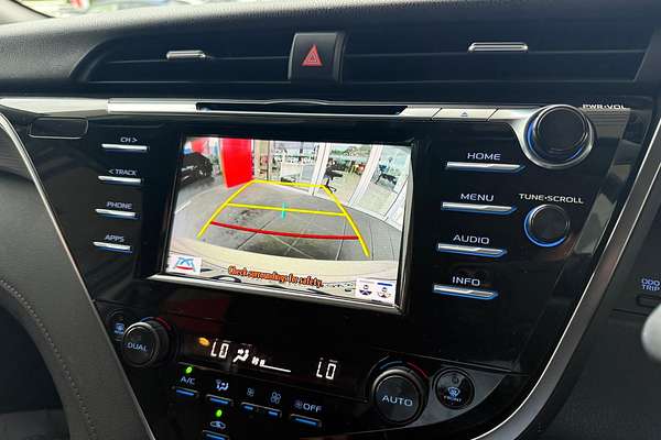 2018 Toyota Camry Ascent AXVH71R