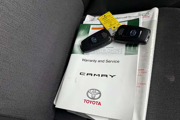 2018 Toyota Camry Ascent AXVH71R