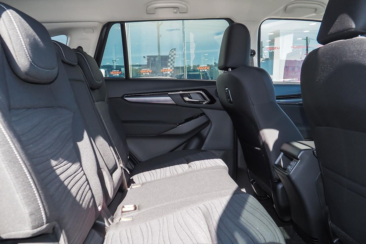2024 Isuzu MU-X