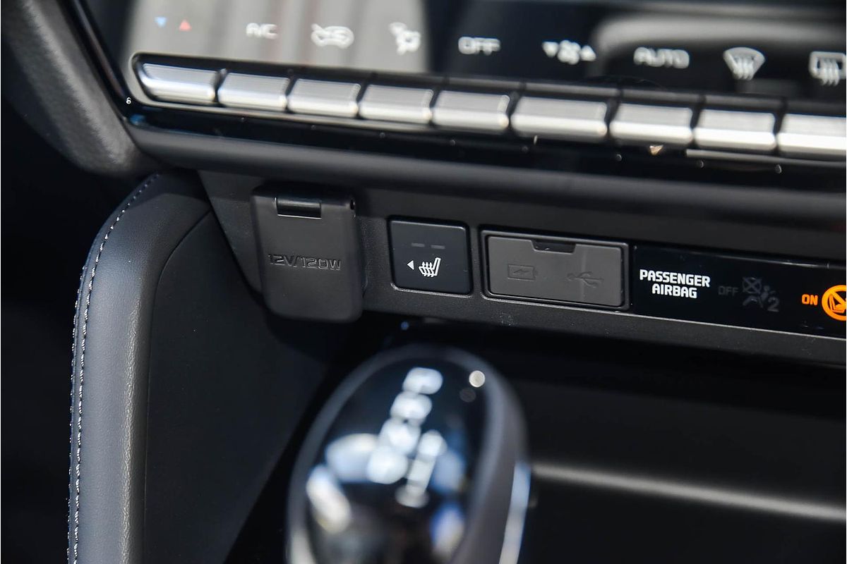2025 Isuzu MU-X X-TERRAIN