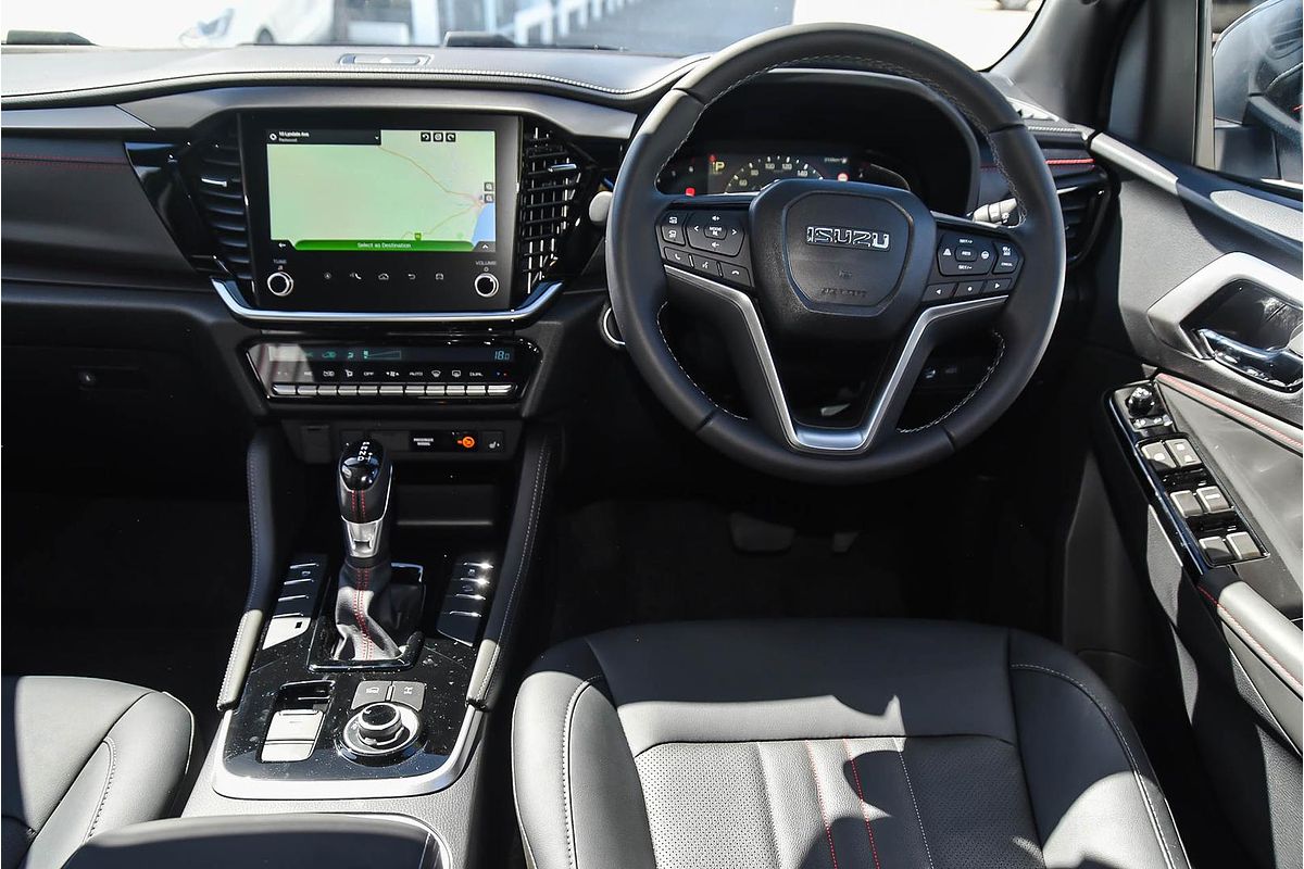 2025 Isuzu MU-X X-TERRAIN