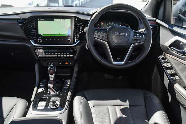 2025 Isuzu MU-X X-TERRAIN