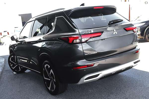 2025 Mitsubishi Outlander PHEV Exceed ZM