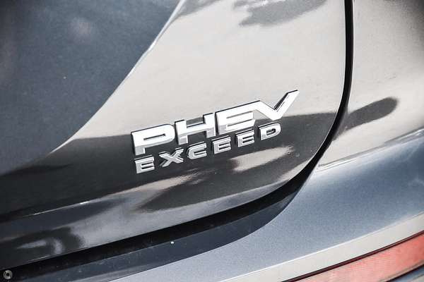 2025 Mitsubishi Outlander PHEV Exceed ZM