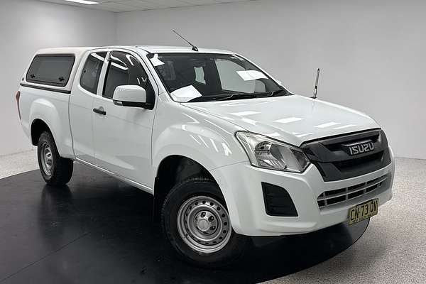 2017 Isuzu D-MAX SX 4X4