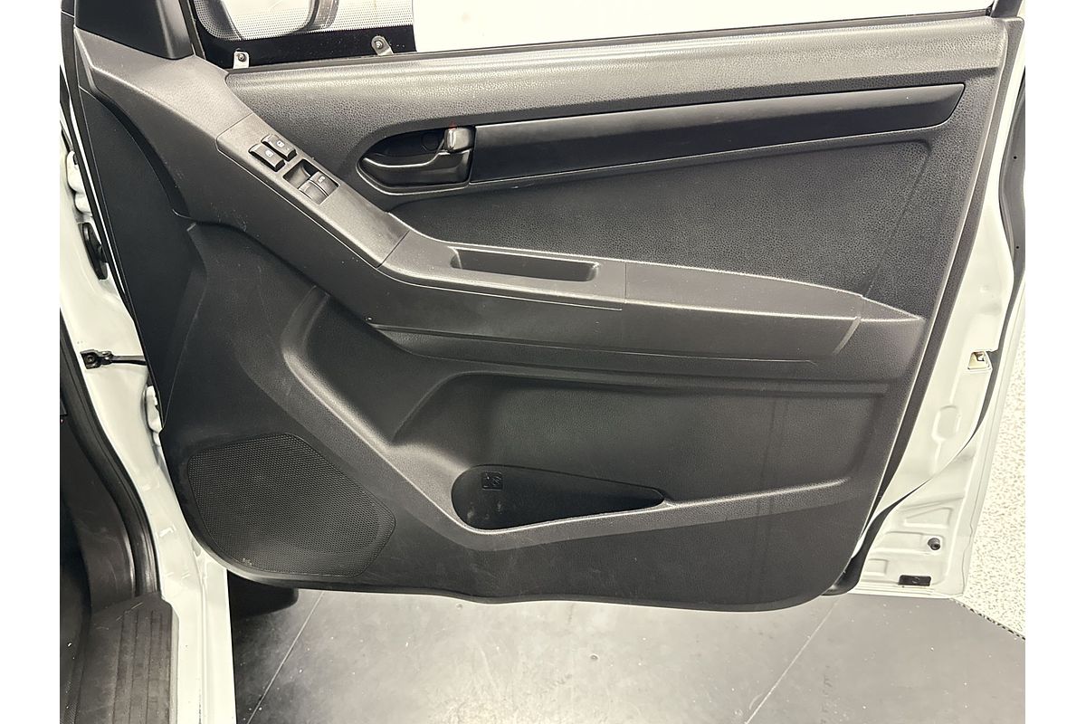 2017 Isuzu D-MAX SX 4X4