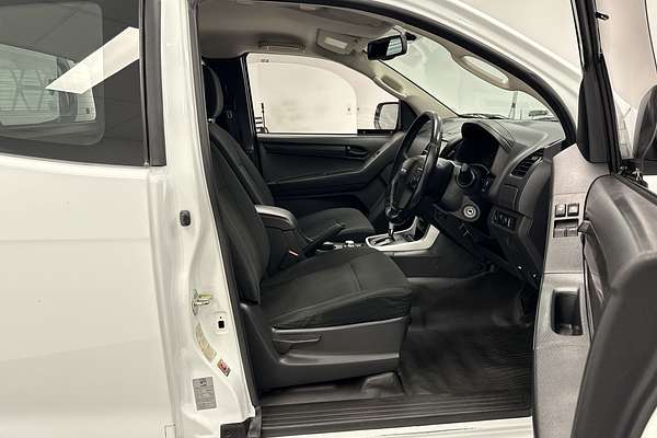 2017 Isuzu D-MAX SX 4X4