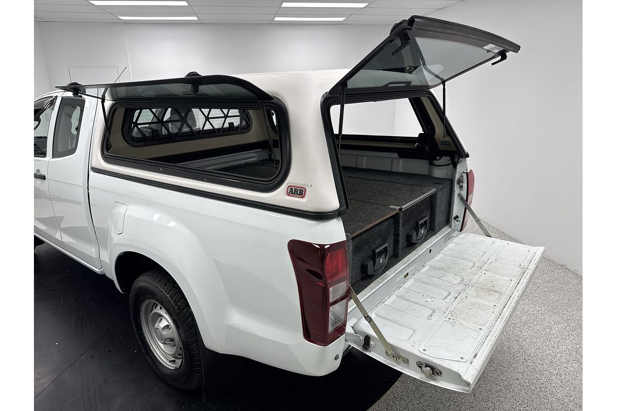 2017 Isuzu D-MAX SX 4X4