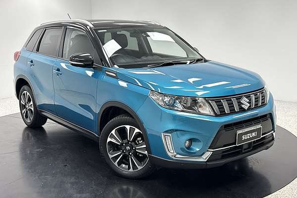 2022 Suzuki Vitara Turbo Shadow LY Series II