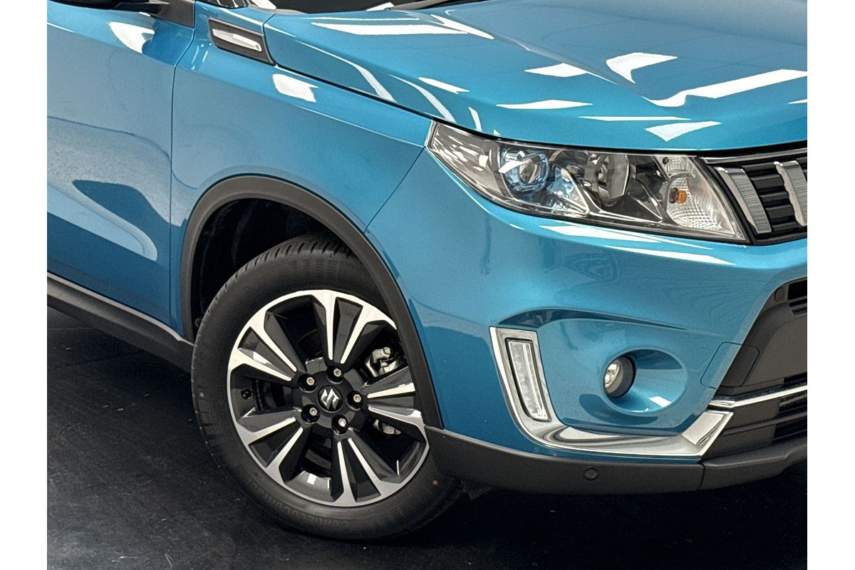 2022 Suzuki Vitara Turbo Shadow LY Series II