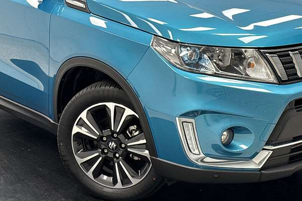 2022 Suzuki Vitara Turbo Shadow LY Series II