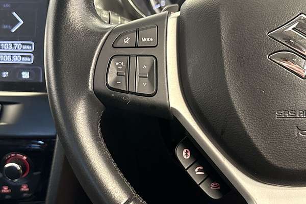 2022 Suzuki Vitara Turbo Shadow LY Series II