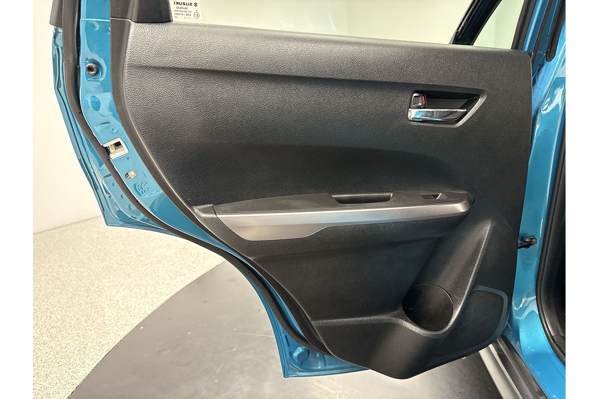 2022 Suzuki Vitara Turbo Shadow LY Series II
