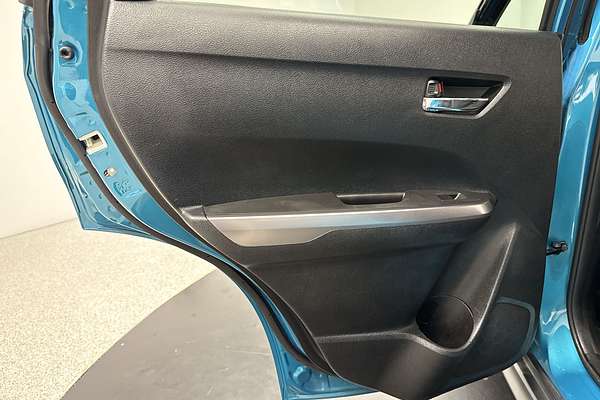 2022 Suzuki Vitara Turbo Shadow LY Series II