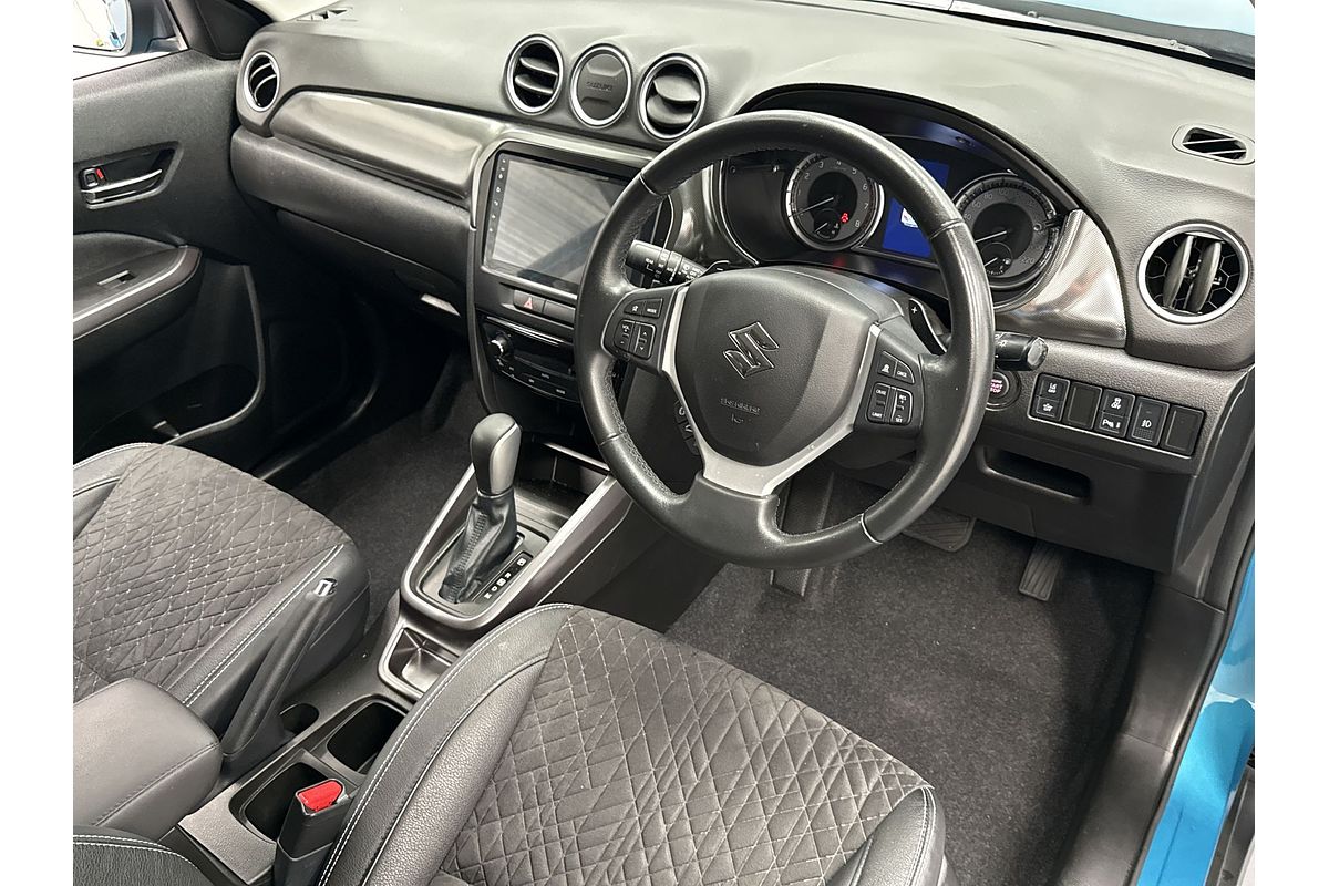 2022 Suzuki Vitara Turbo Shadow LY Series II