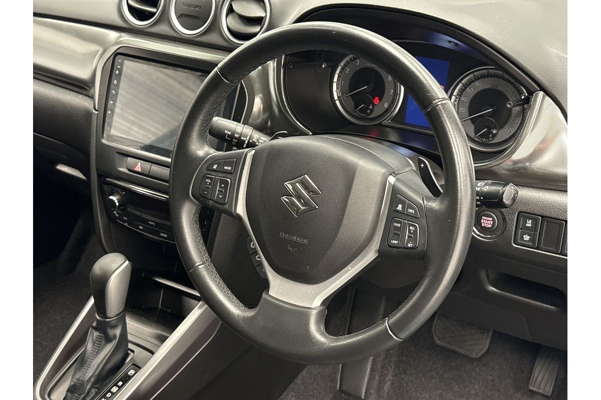 2022 Suzuki Vitara Turbo Shadow LY Series II
