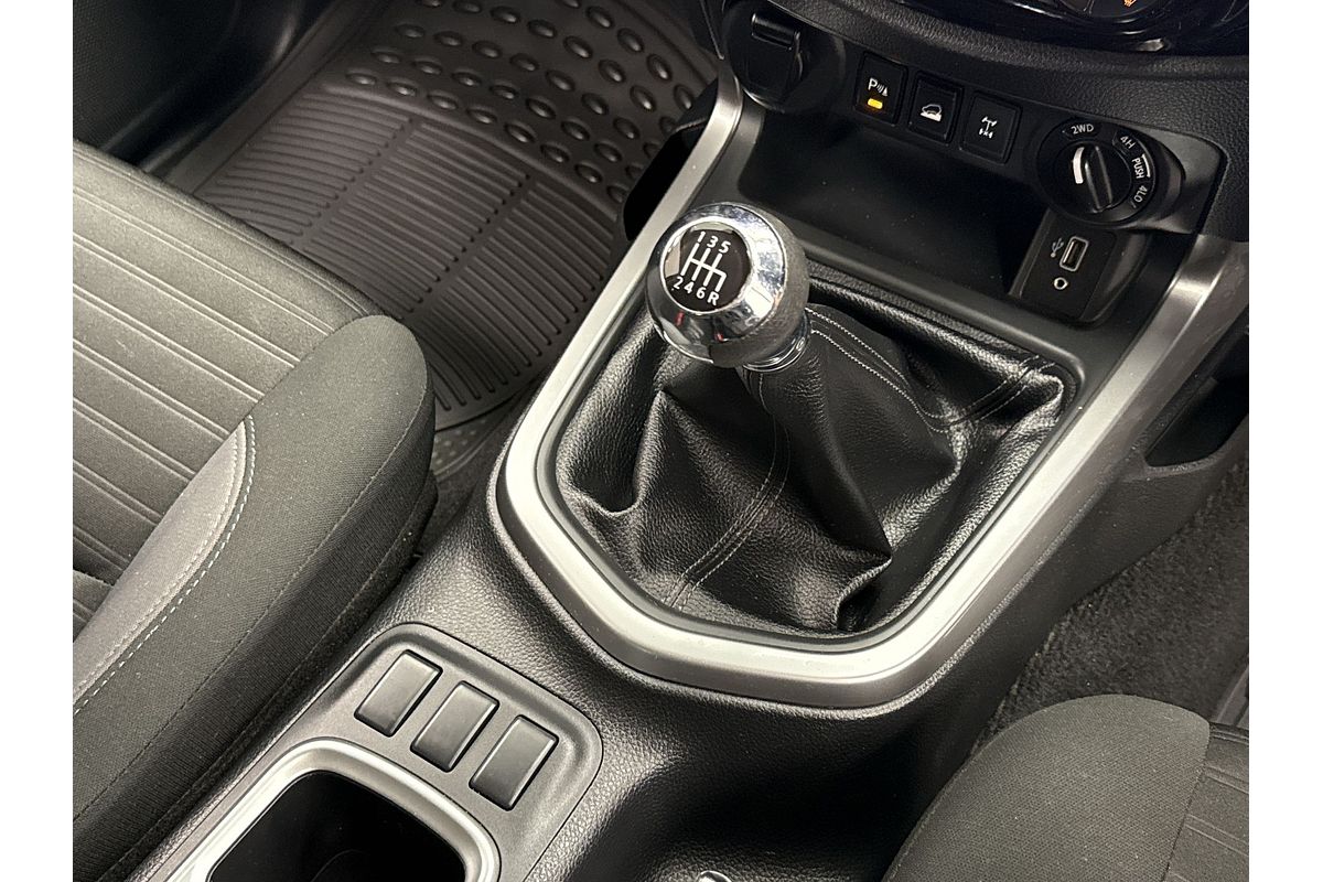 2021 Nissan Navara ST D23 4X4