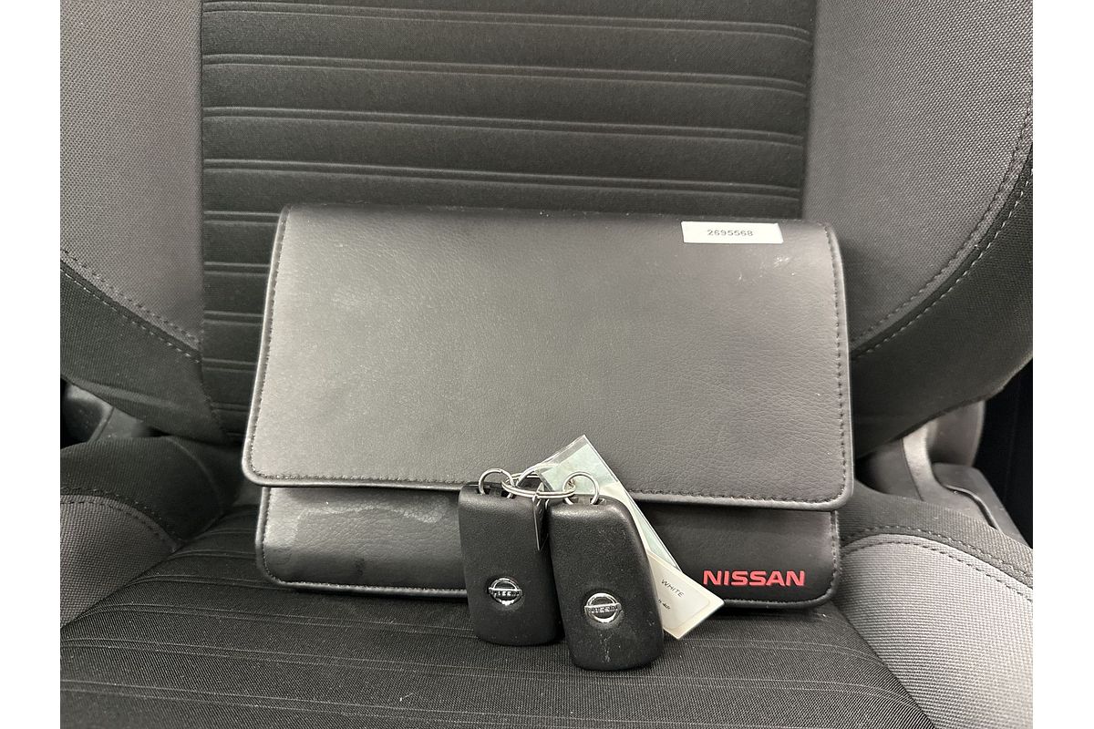 2021 Nissan Navara ST D23 4X4