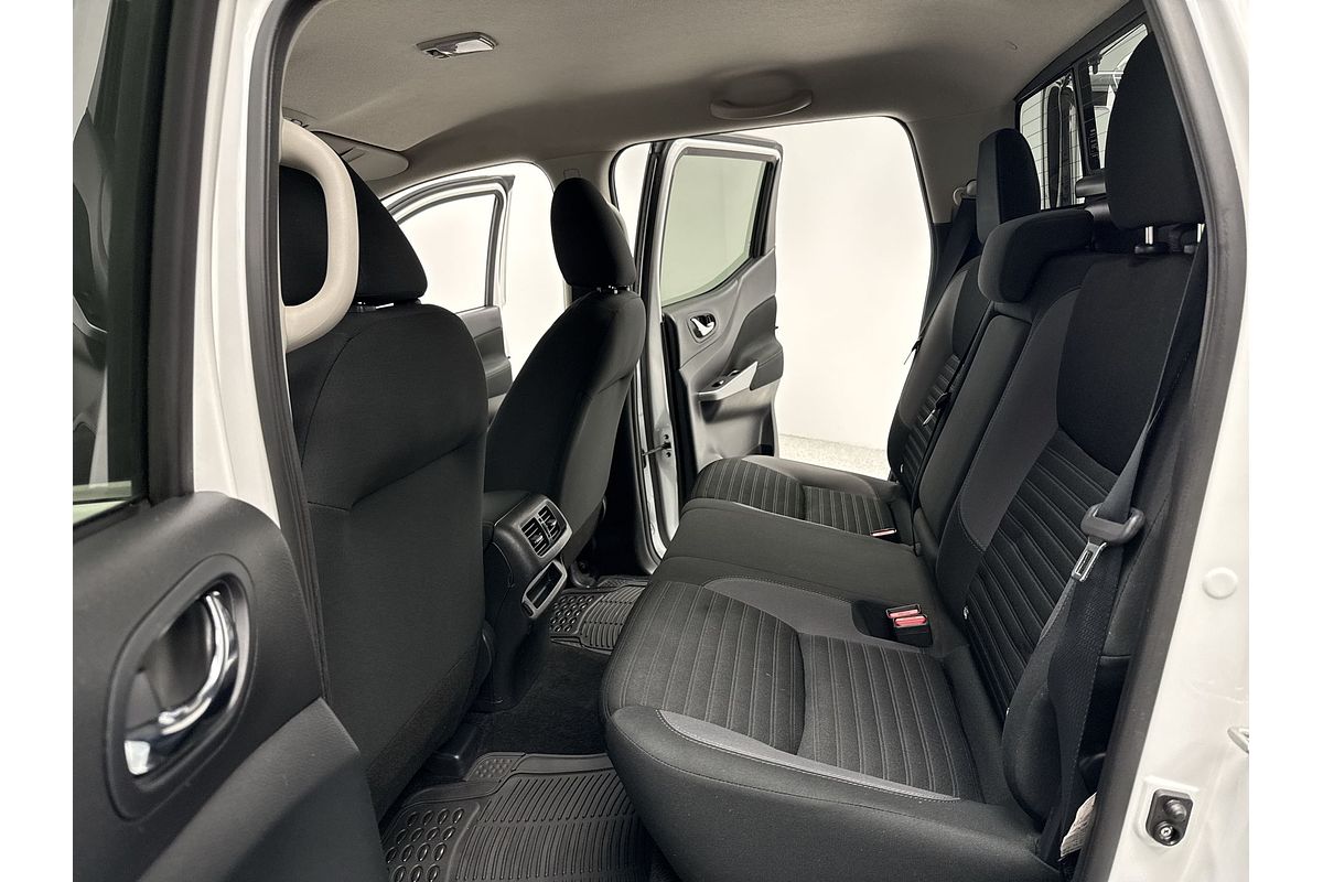 2021 Nissan Navara ST D23 4X4