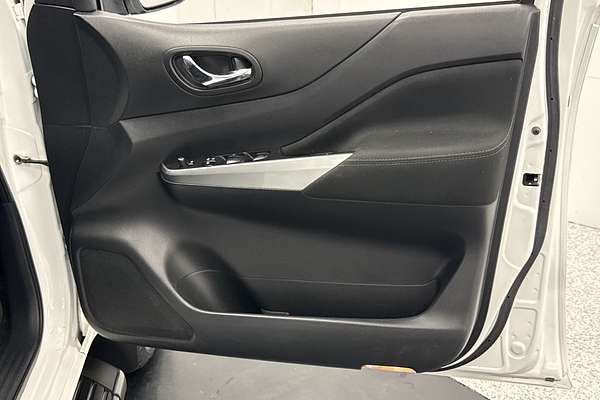 2021 Nissan Navara ST D23 4X4