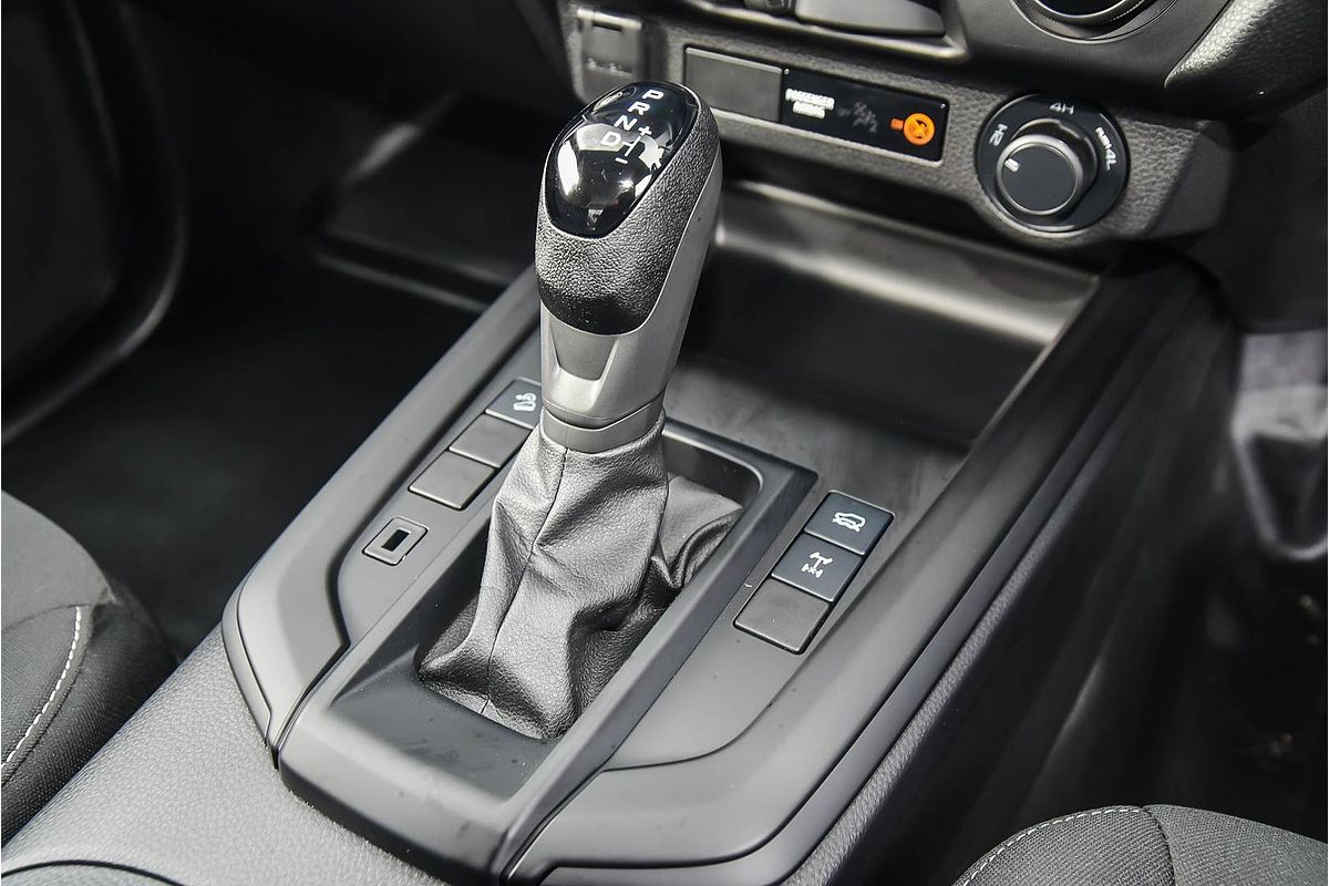 2025 Isuzu D-MAX SX 4X4