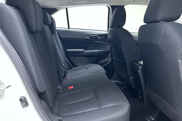 2023 Mitsubishi Eclipse Cross ES YB
