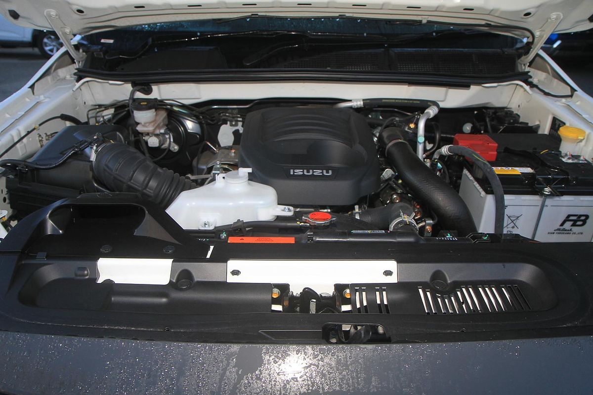 2025 Isuzu D-MAX SX High Ride Rear Wheel Drive