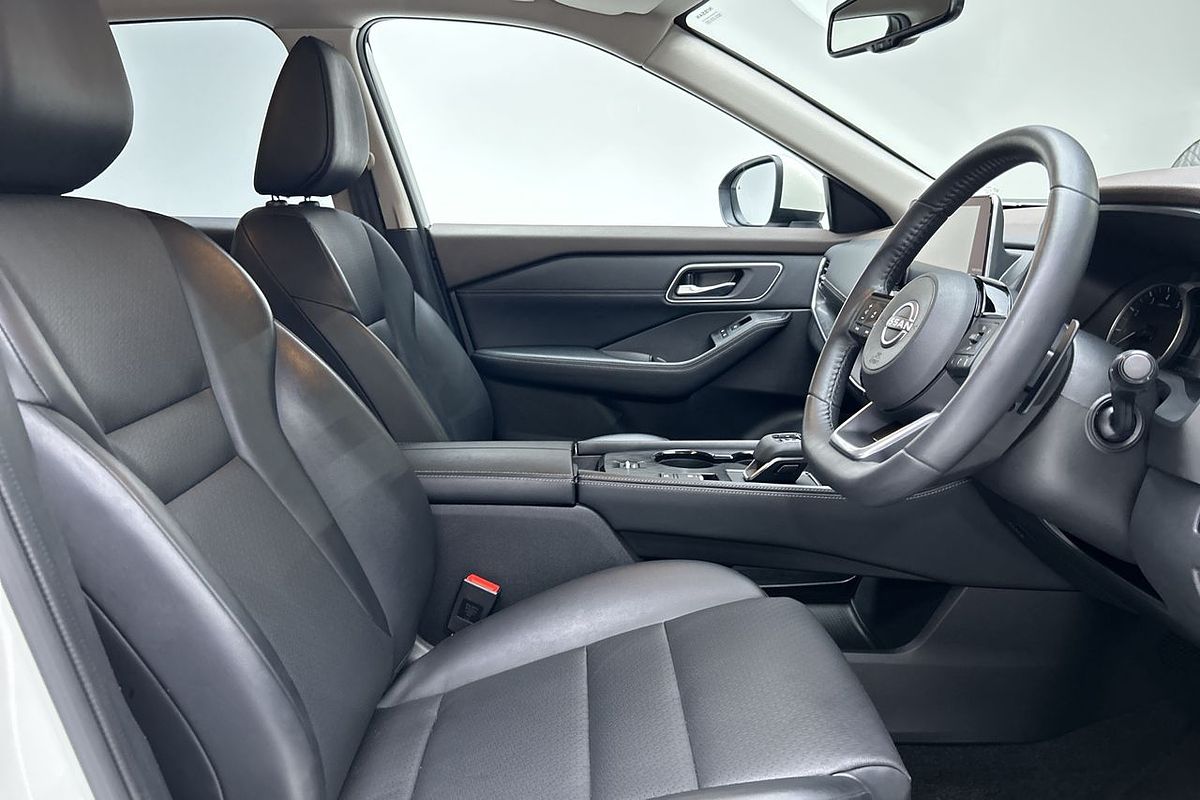 2023 Nissan X-TRAIL ST-L T33
