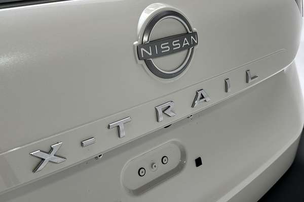 2023 Nissan X-TRAIL ST-L T33