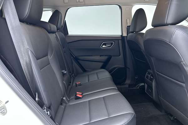 2023 Nissan X-TRAIL ST-L T33
