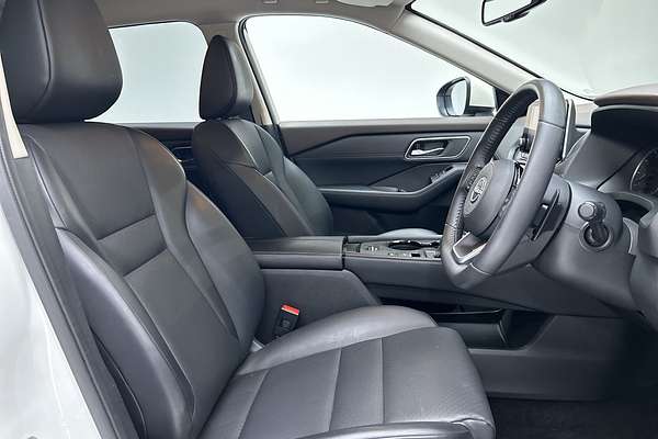 2023 Nissan X-TRAIL ST-L T33