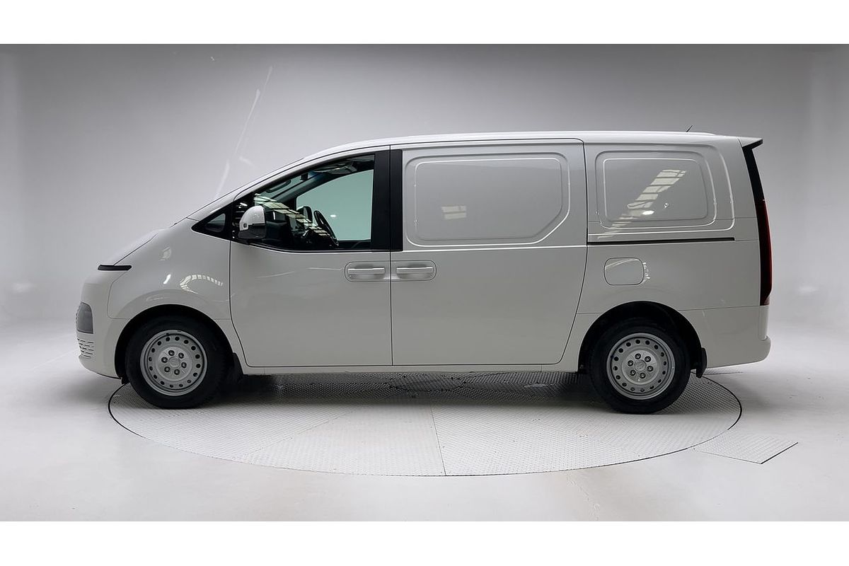 2021 Hyundai STARIA LOAD US4.V1