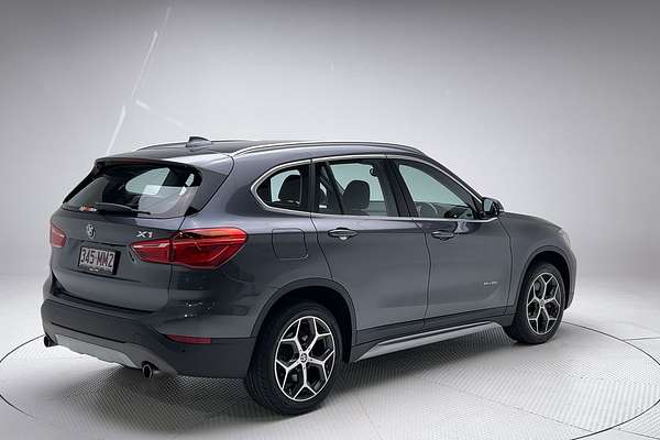 2016 BMW X1 sDrive20i F48