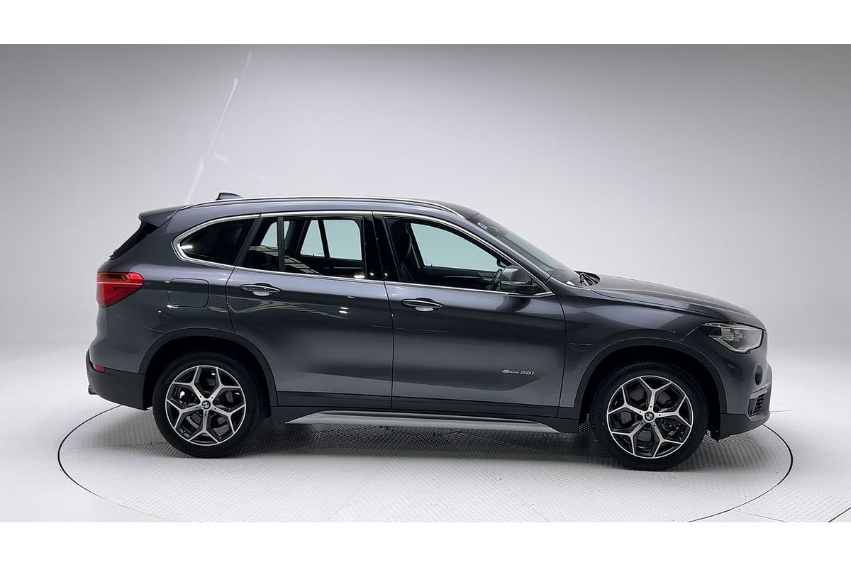 2016 BMW X1 sDrive20i F48