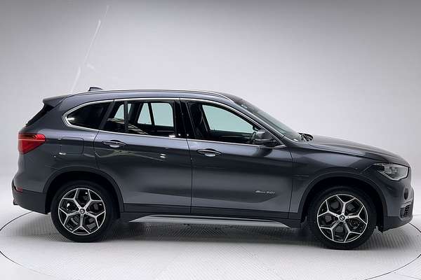 2016 BMW X1 sDrive20i F48