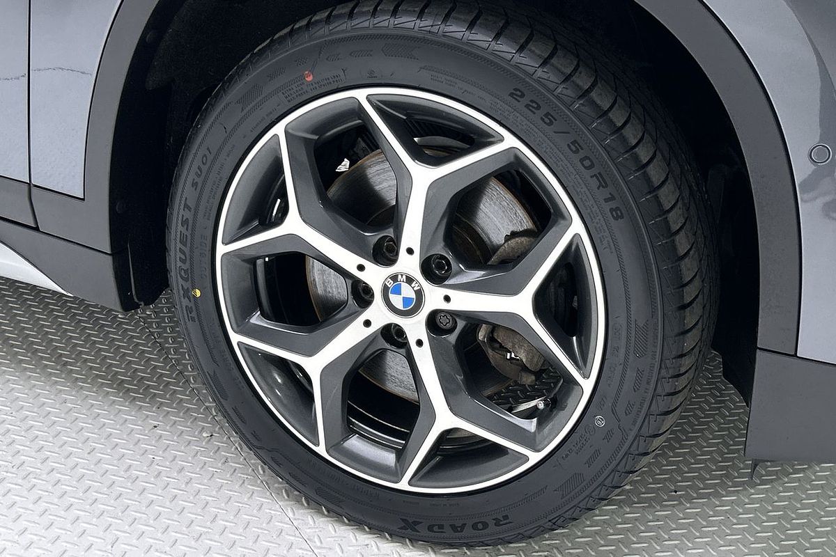 2016 BMW X1 sDrive20i F48