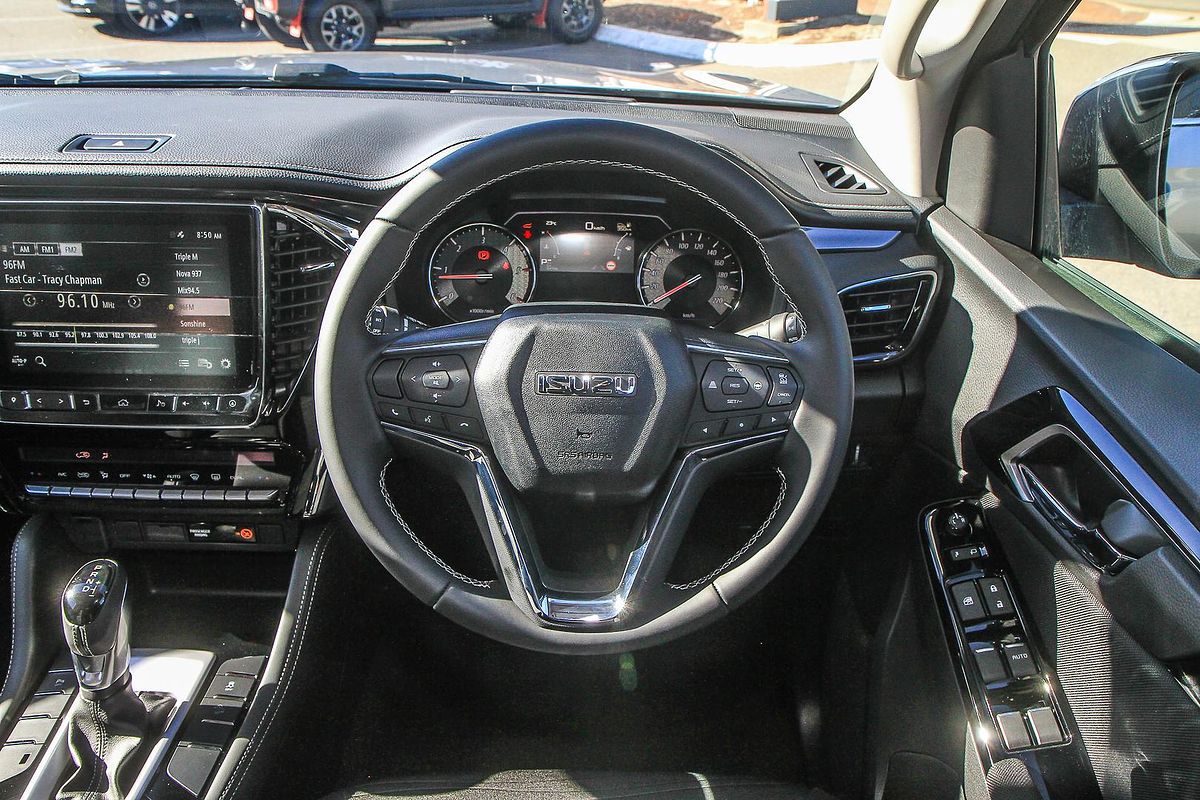 2024 Isuzu MU-X LS-U