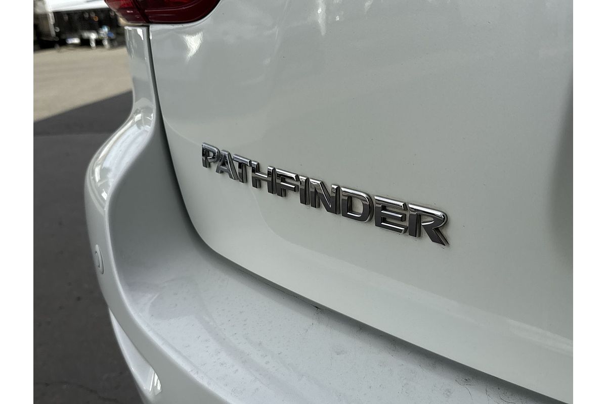 2020 Nissan Pathfinder ST R52 Series III