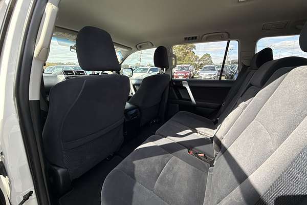 2017 Toyota Landcruiser Prado GXL GDJ150R
