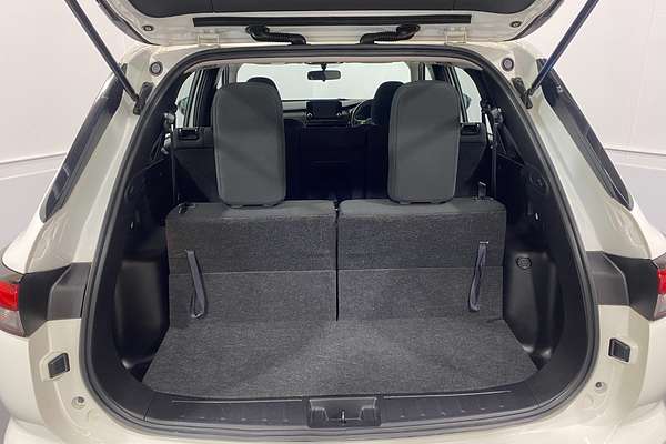 2024 Mitsubishi Outlander ES ZM
