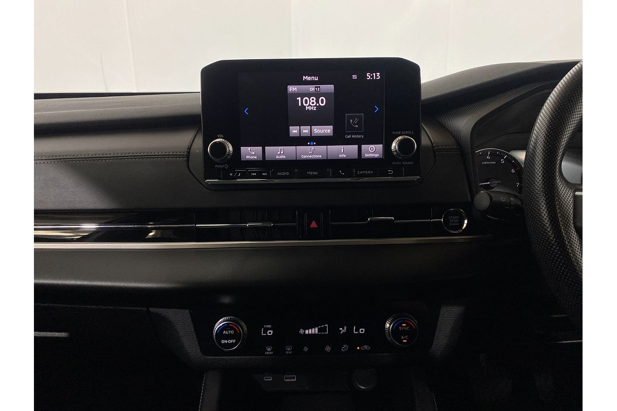 2024 Mitsubishi Outlander ES ZM