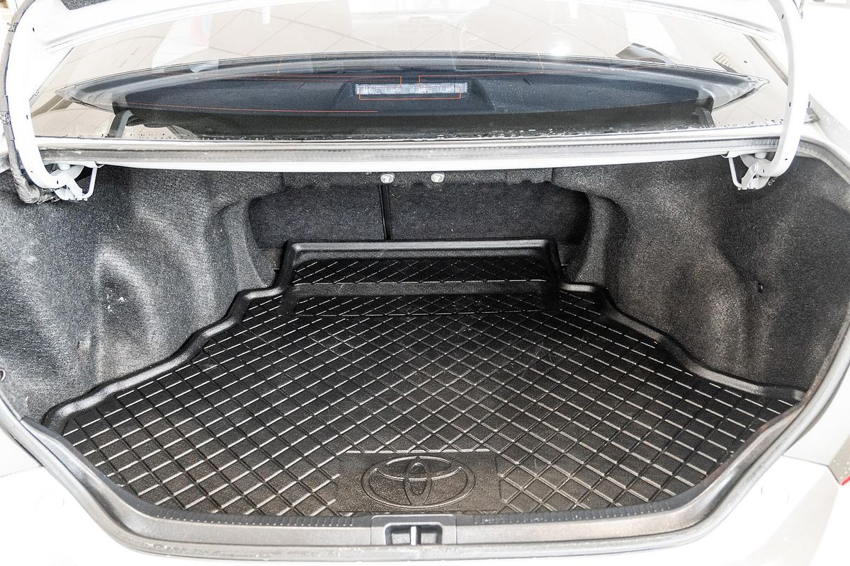 2015 Toyota Camry Atara S ASV50R