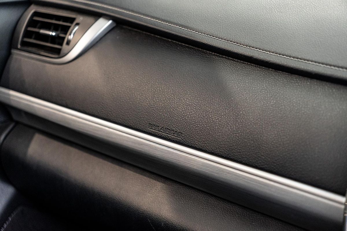 2015 Toyota Camry Atara S ASV50R