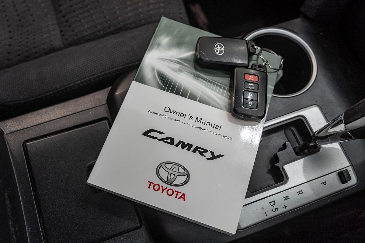 2015 Toyota Camry Atara S ASV50R