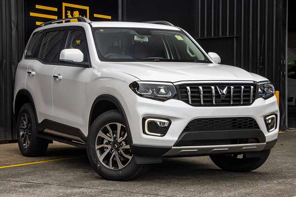 2024 Mahindra Scorpio Z8L